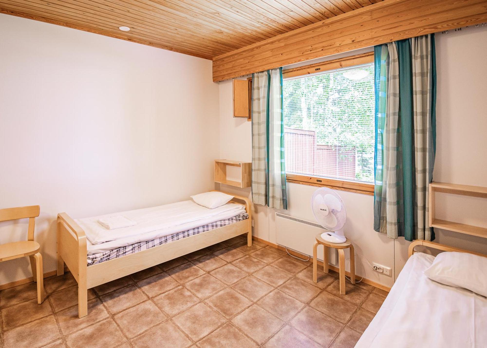 Hotel Honkiniemi Ähtäri Pokoj fotografie
